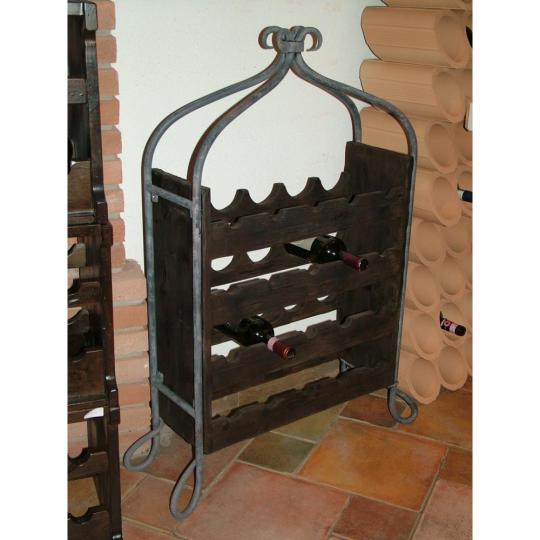 kovacsoltvas bortarto allvany fa betetekkel borozo boros pince mediterran lakberendezes enterior.JPG